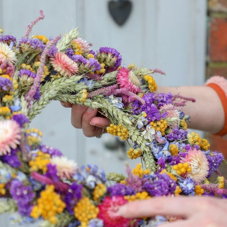 Top 4 Wholesale Dried Flower Products for Mother’s Day